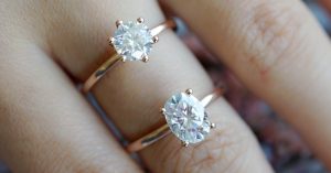 Choosing Between Moissanite and Diamond Wedding Ring