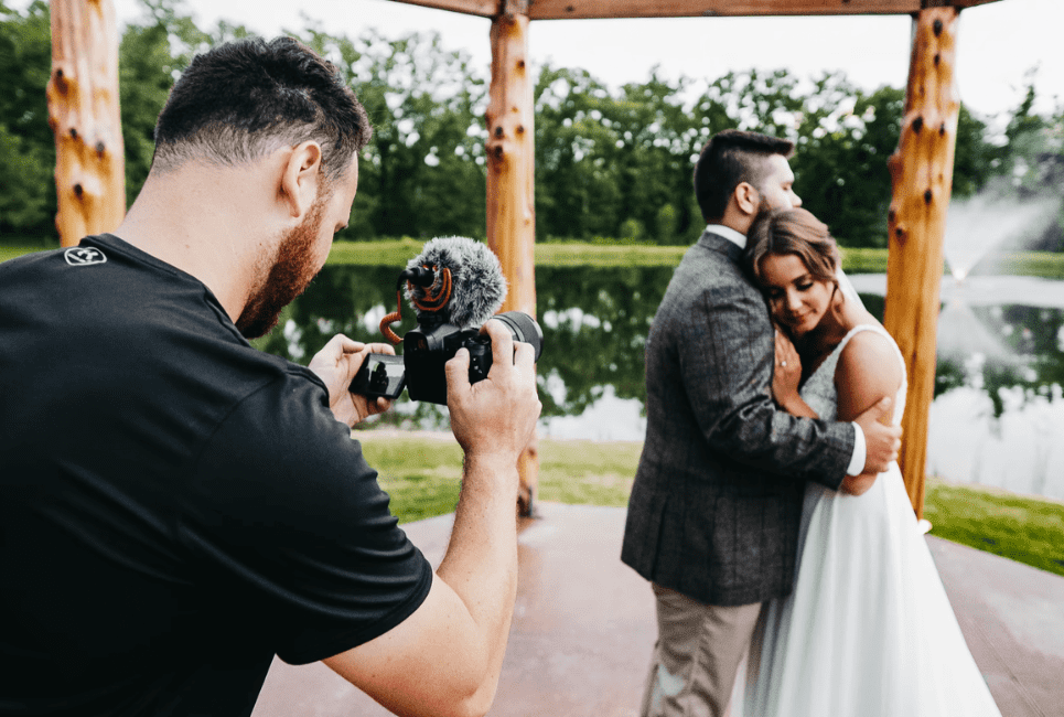 How to Find a Professional Wedding Photographer